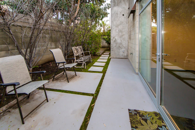 235 Ocean Park Blvd #3 33