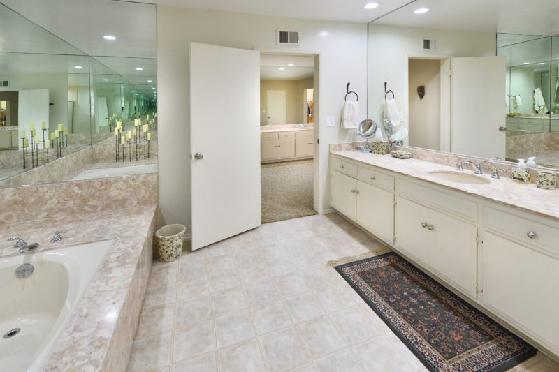 2765 Casiano Rd 24