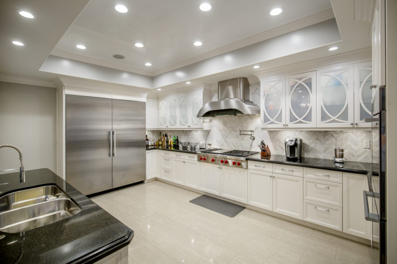 3500-Dixie-Canyon-Pl-15