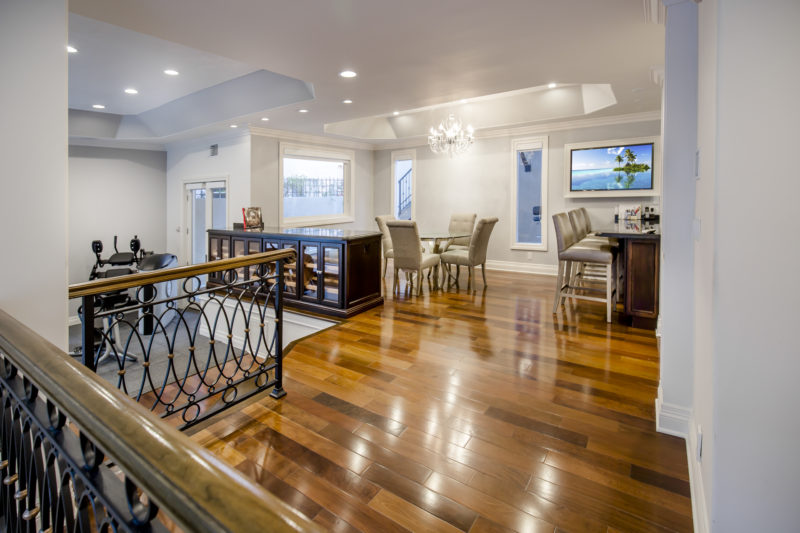 3500-Dixie-Canyon-Pl-2