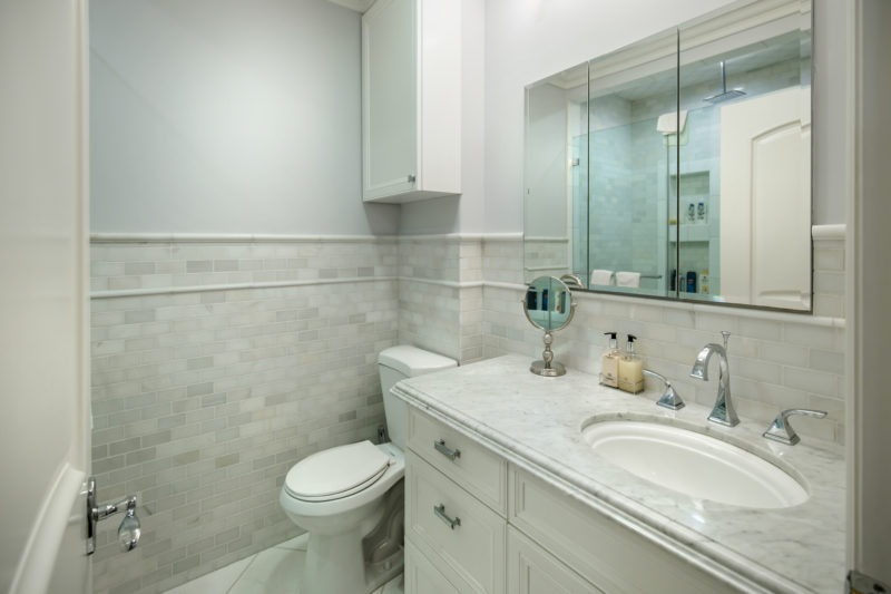 3500-Dixie-Canyon-Pl-40