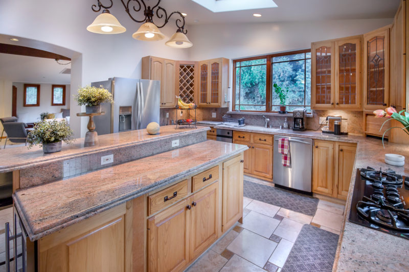 2227 Fern Dell-10