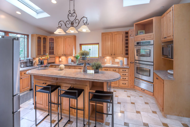 2227 Fern Dell-7