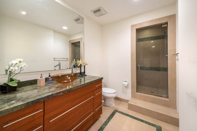 948 Thayer Ave 20