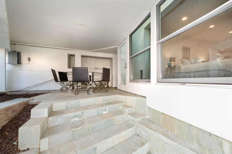 948 Thayer Ave 28