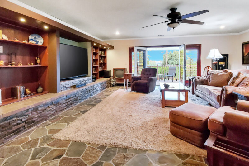 3530 Landfair Rd 13