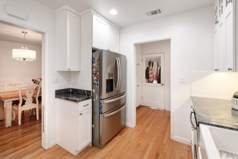 633 7th St 15