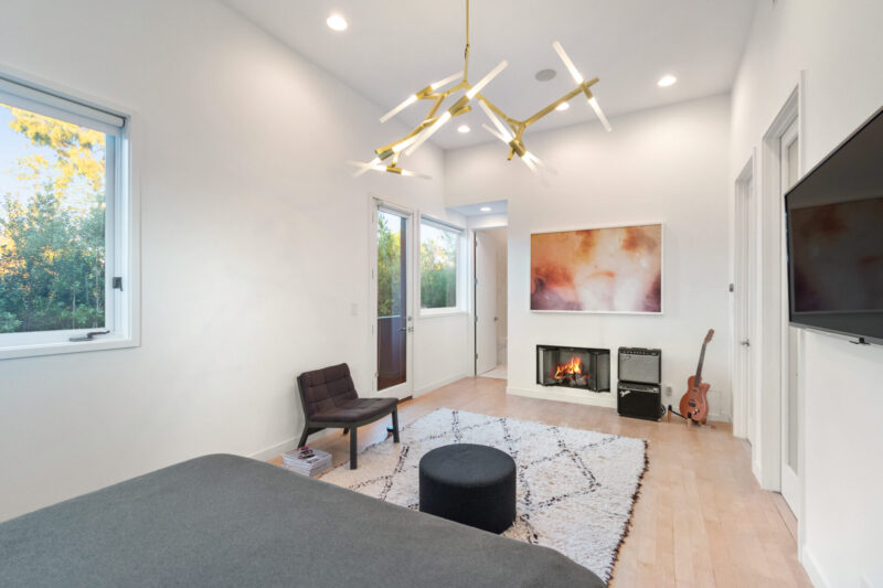 2417 McKinley Ave 14