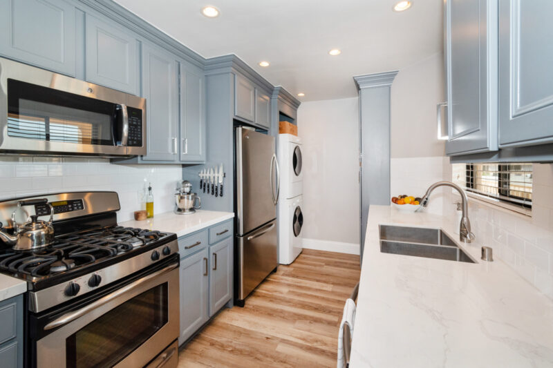 11816 Gorham #212 9