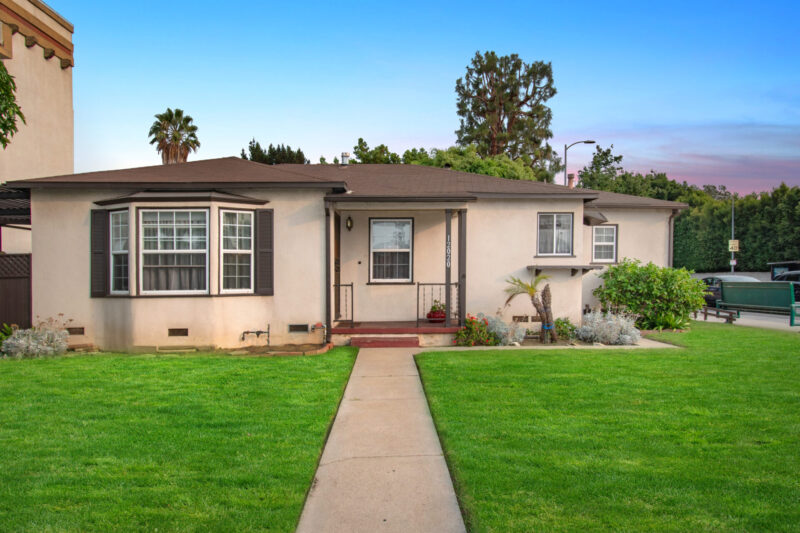 12020 Ocean Park Blvd 2