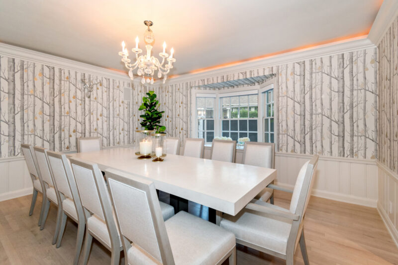 1277 Sunset Plaza Dr 13