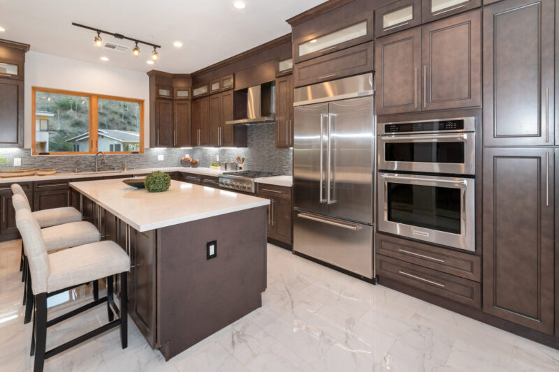 2566 E Chevy Chase 16