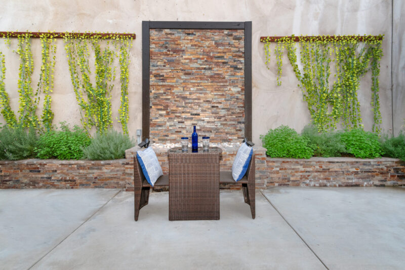 2566 E Chevy Chase 34