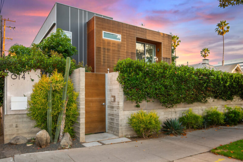 614 California Ave 1