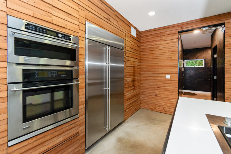 614 California Ave 13