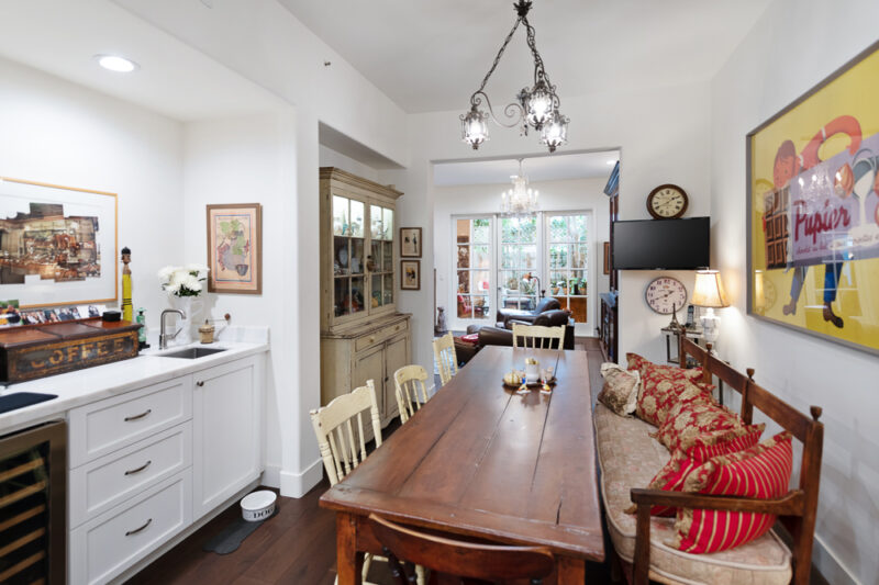 11500 San Vicente Blvd #216 9