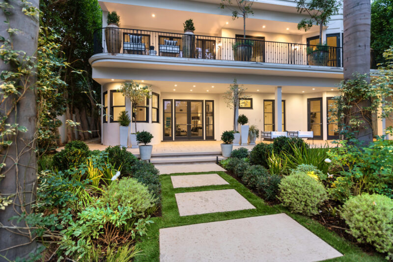 8 Oakmont Dr 13