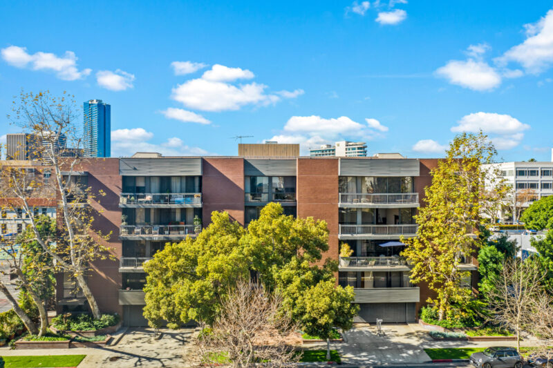 135 S McCarty Dr #302 (1 of 57)