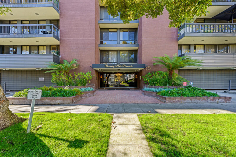 135 S McCarty Dr #302 (10 of 57)