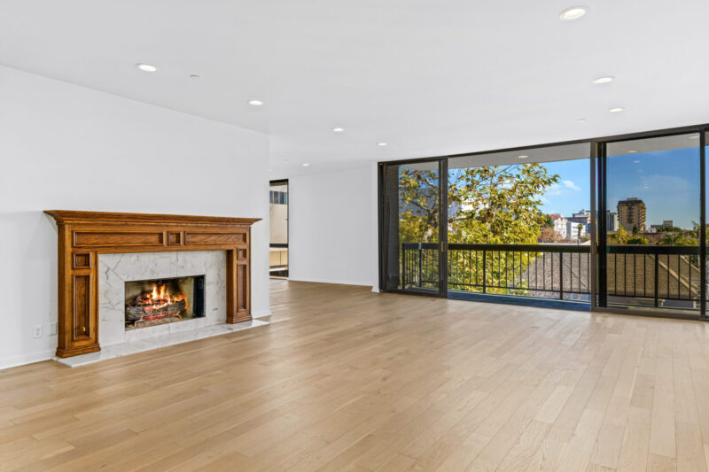 135 S McCarty Dr #302 (16 of 57)