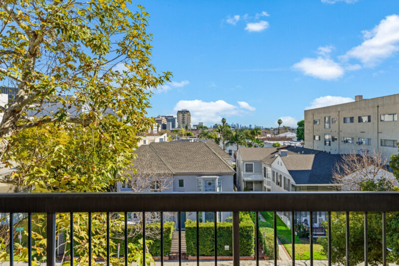 135 S McCarty Dr #302 (28 of 57)