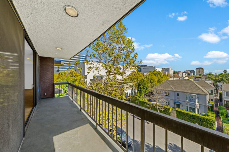 135 S McCarty Dr #302 (29 of 57)