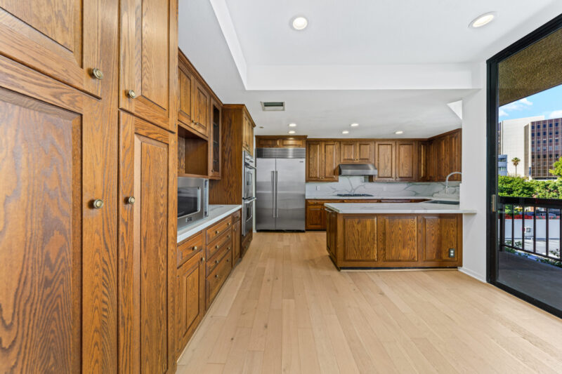135 S McCarty Dr #302 (36 of 57)