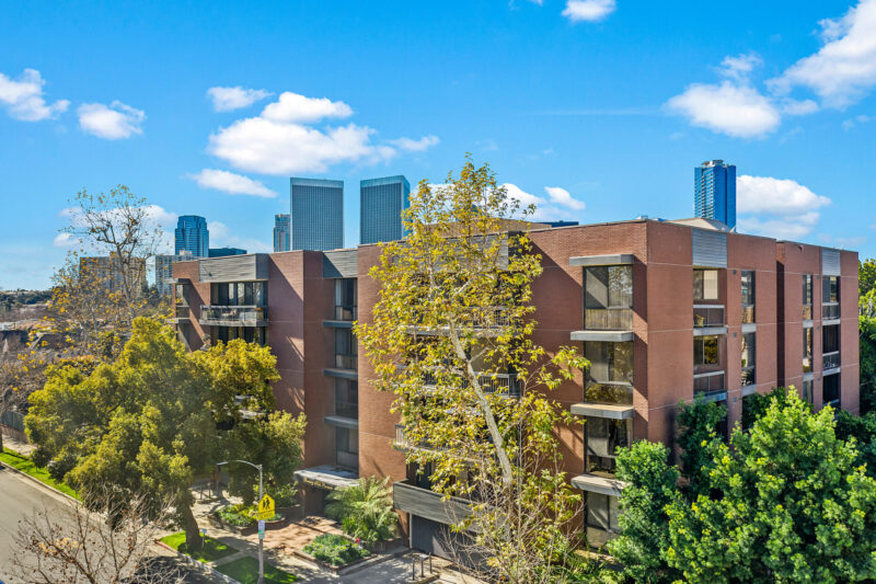 135 S McCarty Dr #302 (7 of 57)