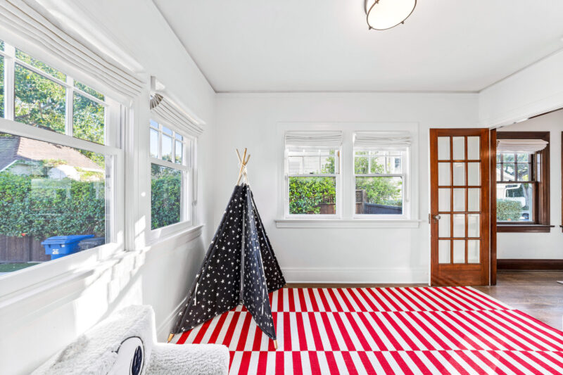 1408 N Genesee Ave (43 of 79)