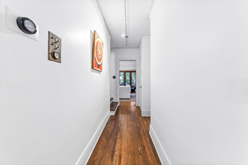 1408 N Genesee Ave (62 of 79)