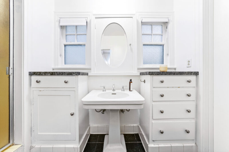 1408 N Genesee Ave (65 of 79)