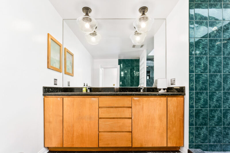 1408 N Genesee Ave (77 of 79)