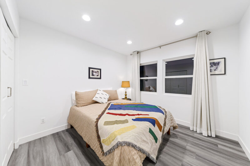 1554-56 La Baig Ave (72 of 73)