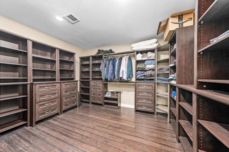 3516 Dixie Canyon Pl 11