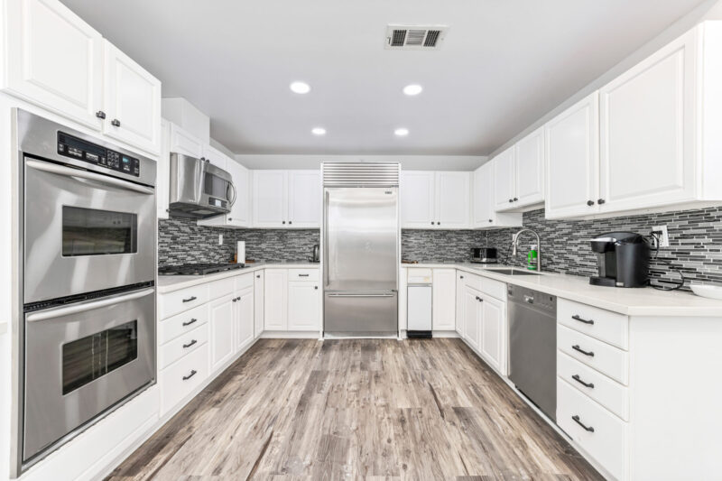 3516 Dixie Canyon Pl 6