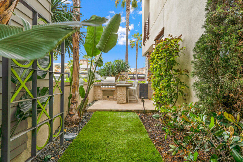 12831 W N Seaglass Cir 46